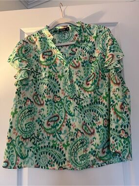 SHEIN Green Paisley Flutter Sleeve Blouse with Pink Accents